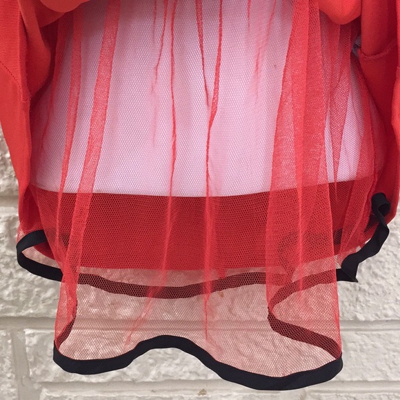 🌹Charlotte Russ Lattice Back Peplum Top - Picture 5 of 8